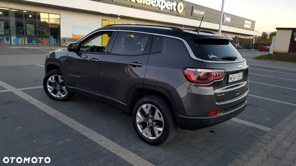 Jeep Compass - 1