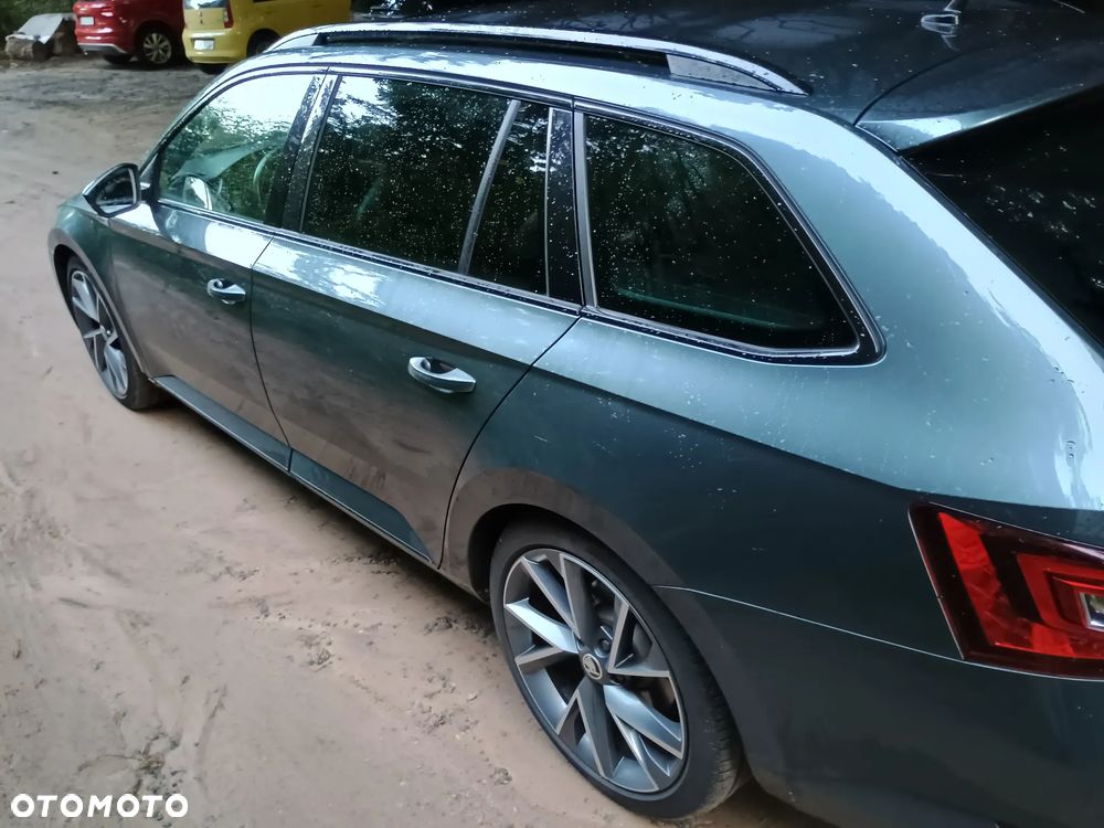 Skoda Superb 2.0 TSI Sportline DSG - 3