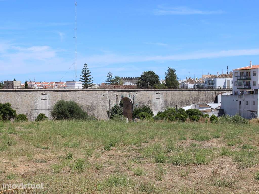 Terreno Urbanizável em Tavira, Algarve - Grande imagem: 2/17