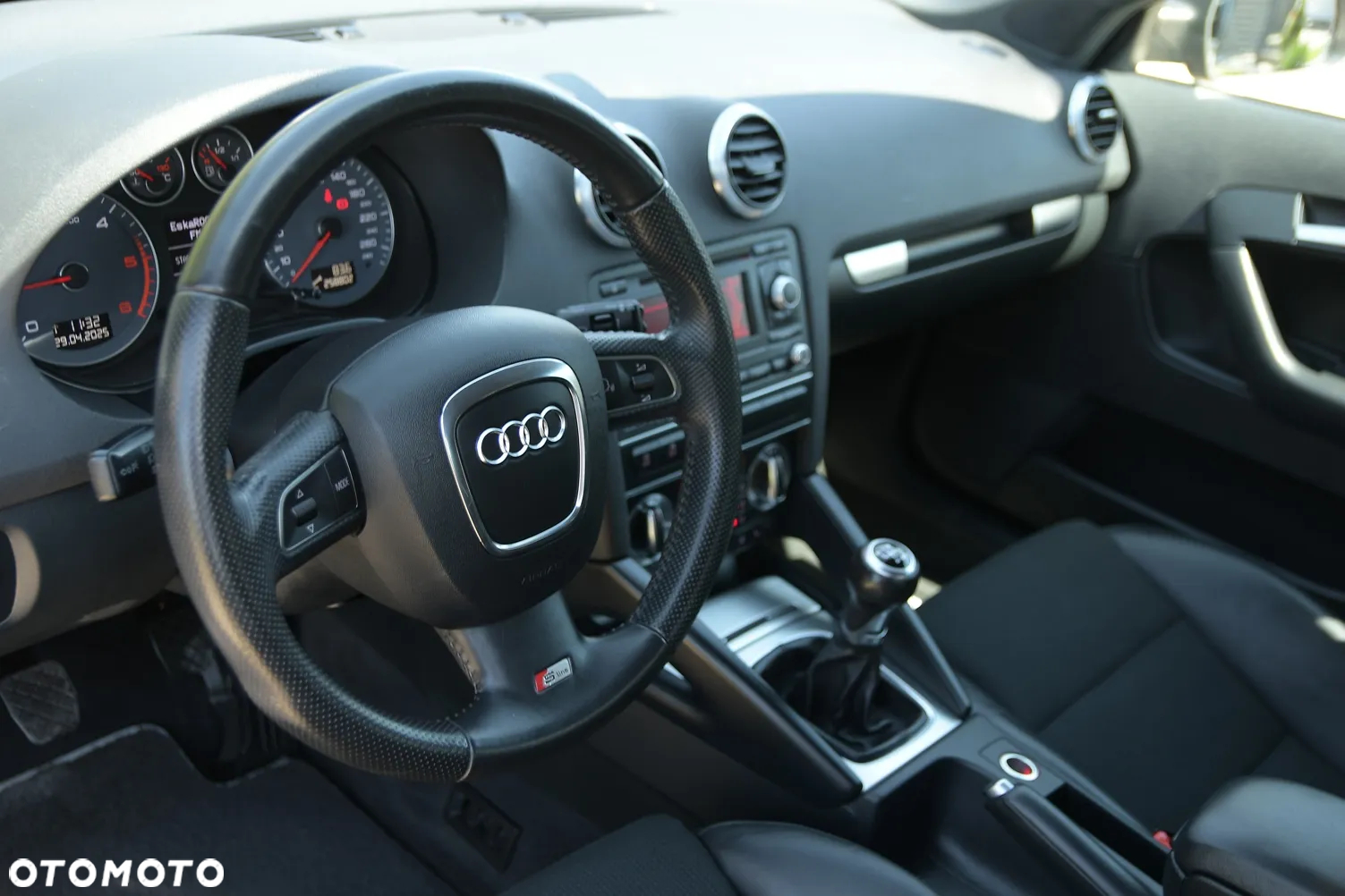 Audi A3 2.0 TDI Sportback DPF S line Sportpaket plus - 25