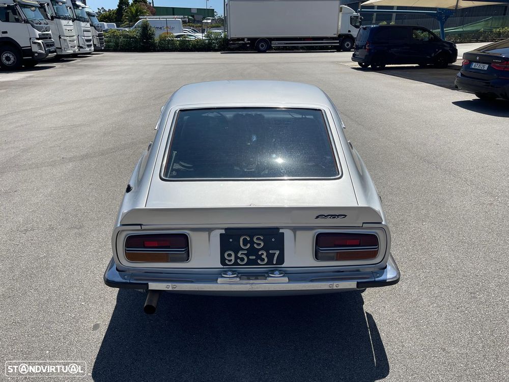 Datsun 240 Z - 4