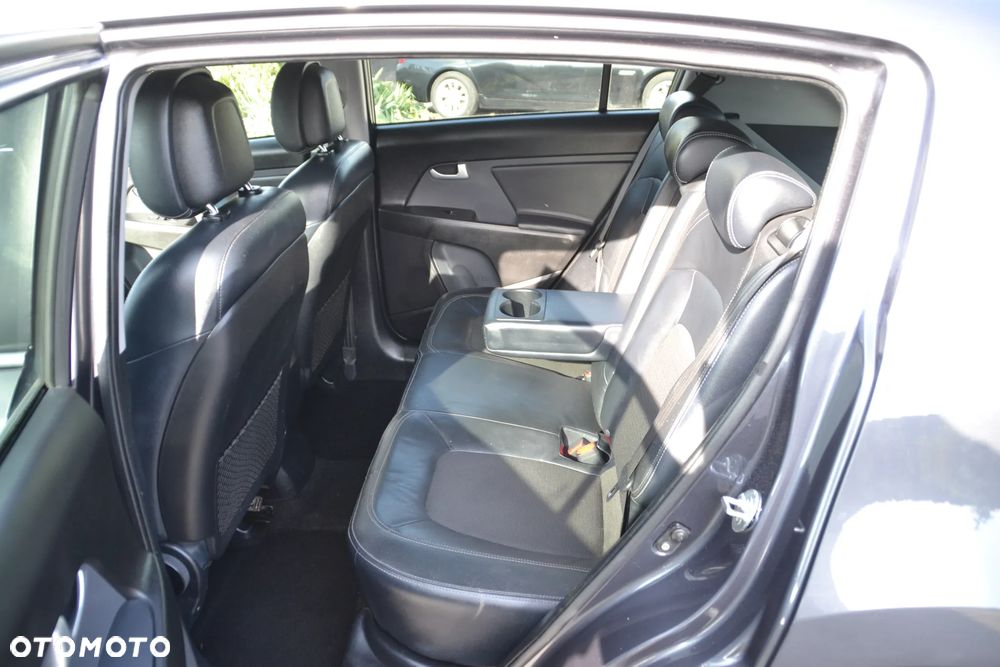 Kia Sportage 1.6 GDI L 2WD - 26