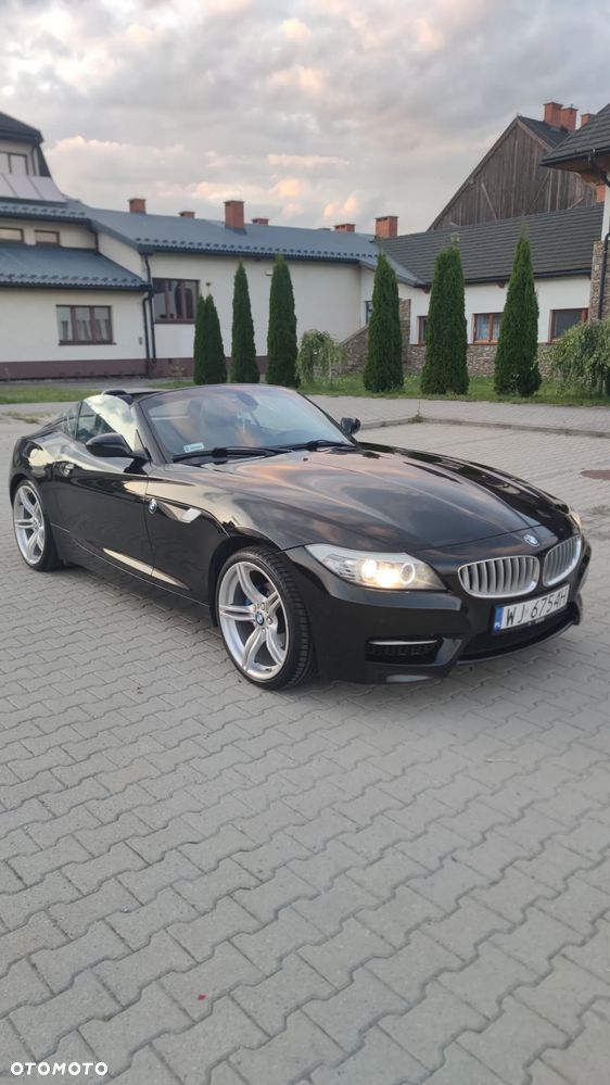 BMW Z4 sDrive20i - 11