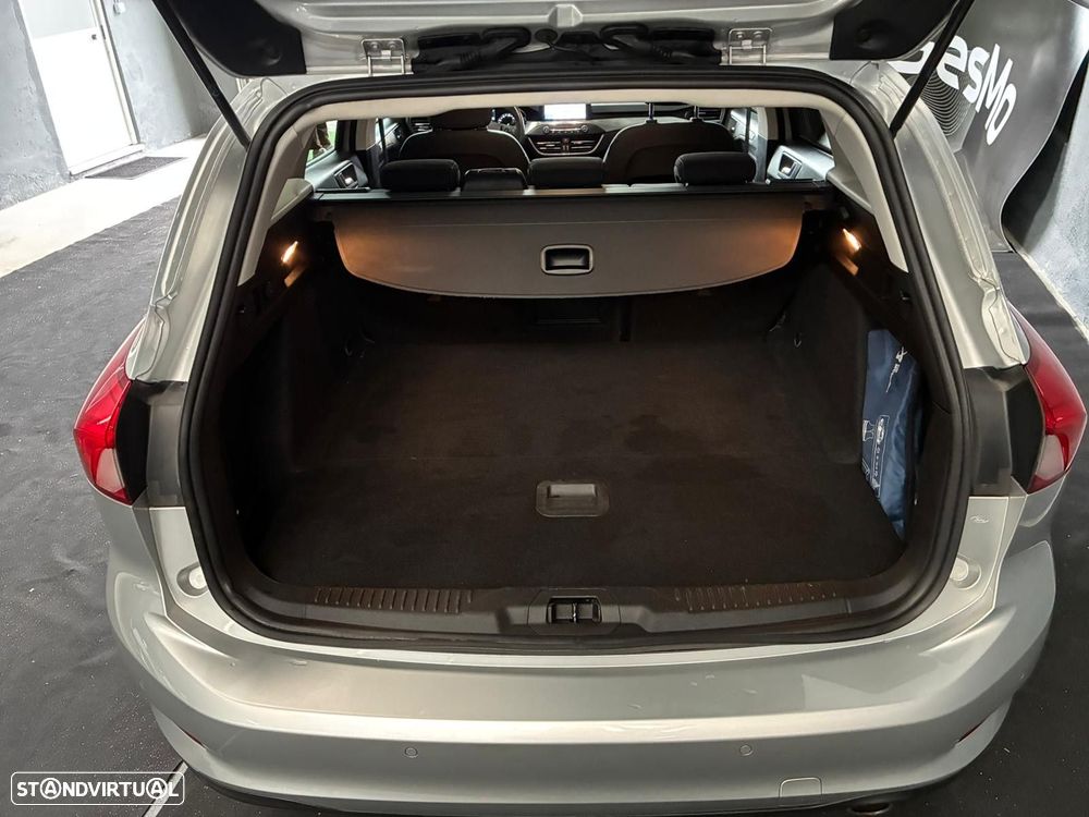 Ford Focus SW 1.5 TDCi EcoBlue Titanium - 34