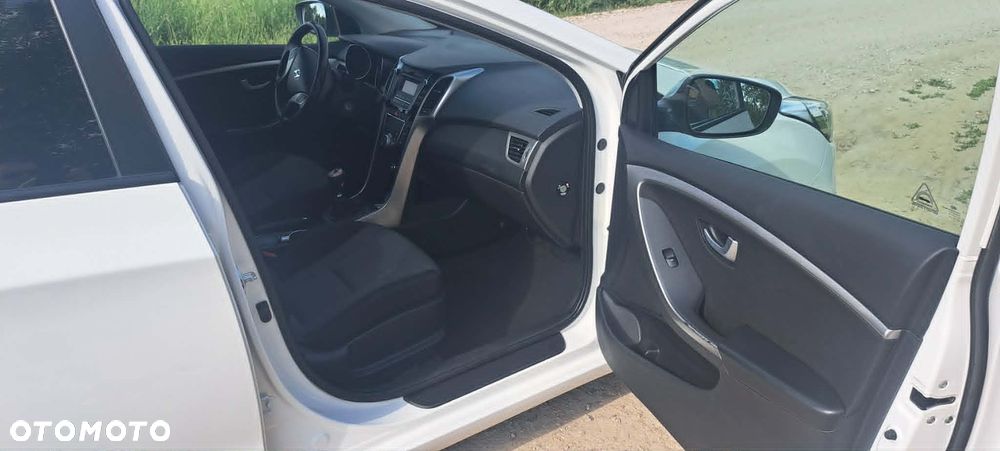 Hyundai i30 1.4 Classic + - 7