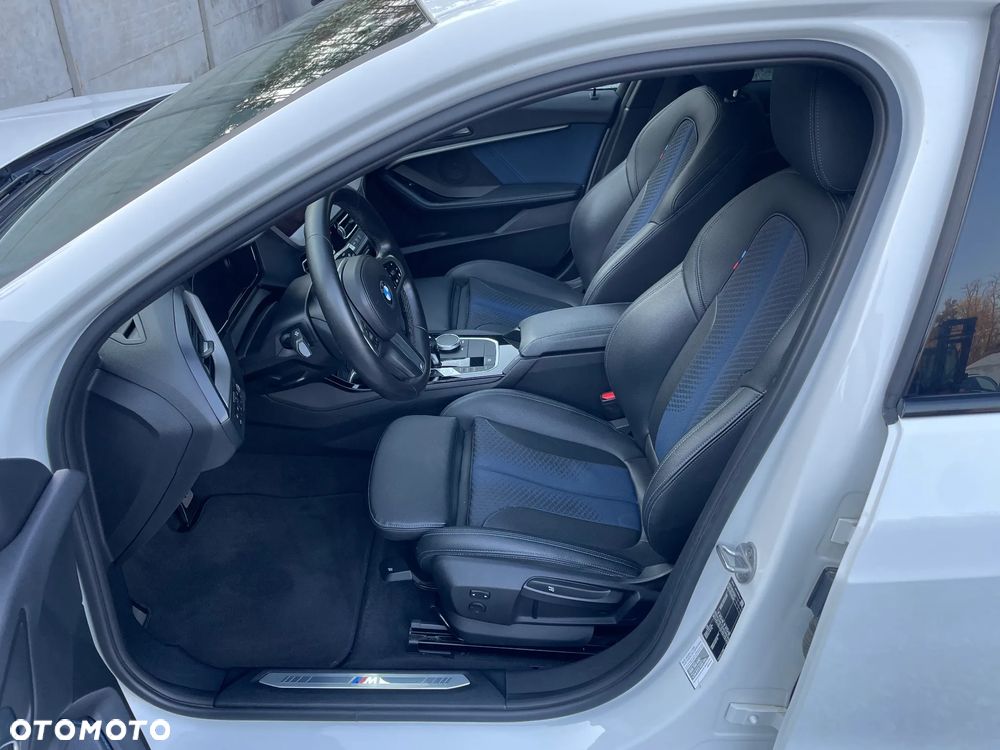 BMW Seria 1 118d Edition M Sport Shadow - 13