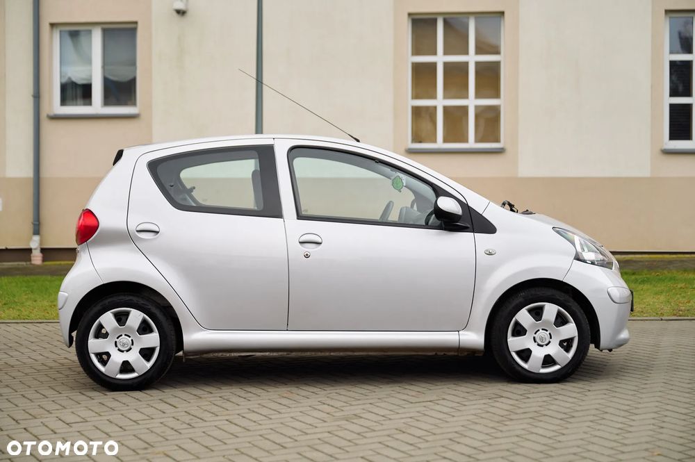 Toyota Aygo City - 14