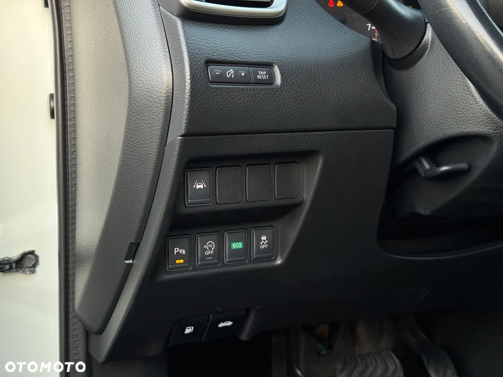 Nissan Qashqai 1.6 Tekna CVT - 37