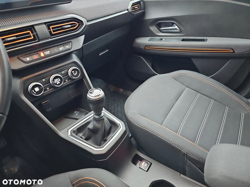 Dacia Sandero Stepway 1.0 TCe Laureate S&S - 17