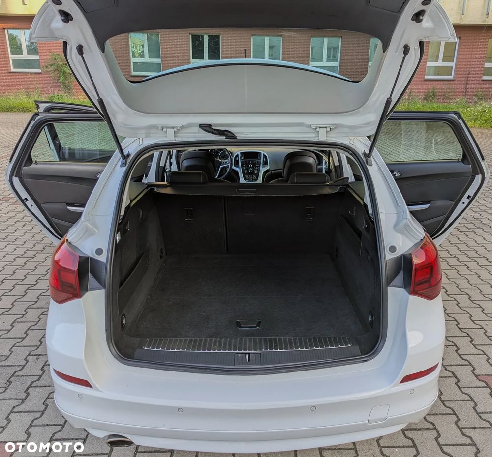 Opel Astra 1.6 T Sport - 40