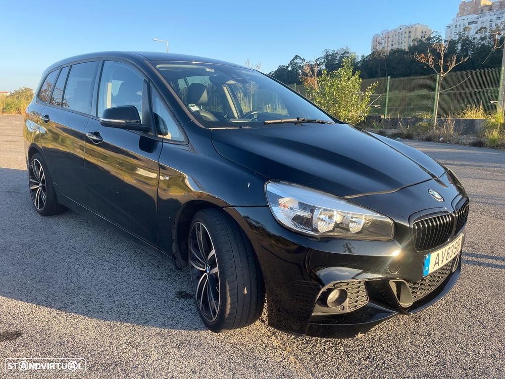 BMW 218 - 5