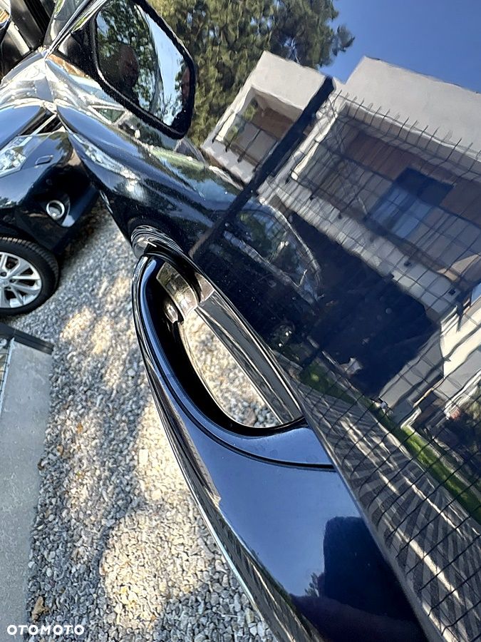 BMW Seria 5 520d - 40