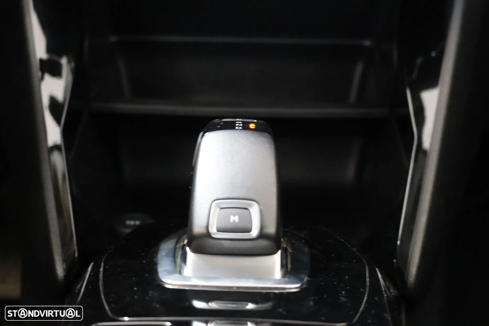Peugeot 2008 - 16