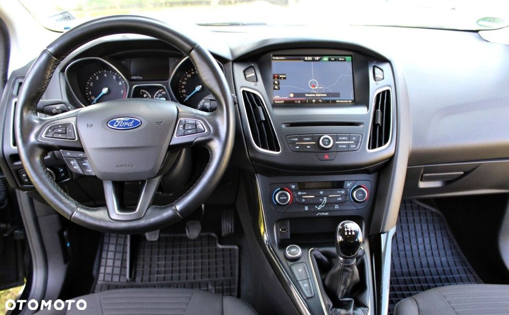 Ford Focus - 18