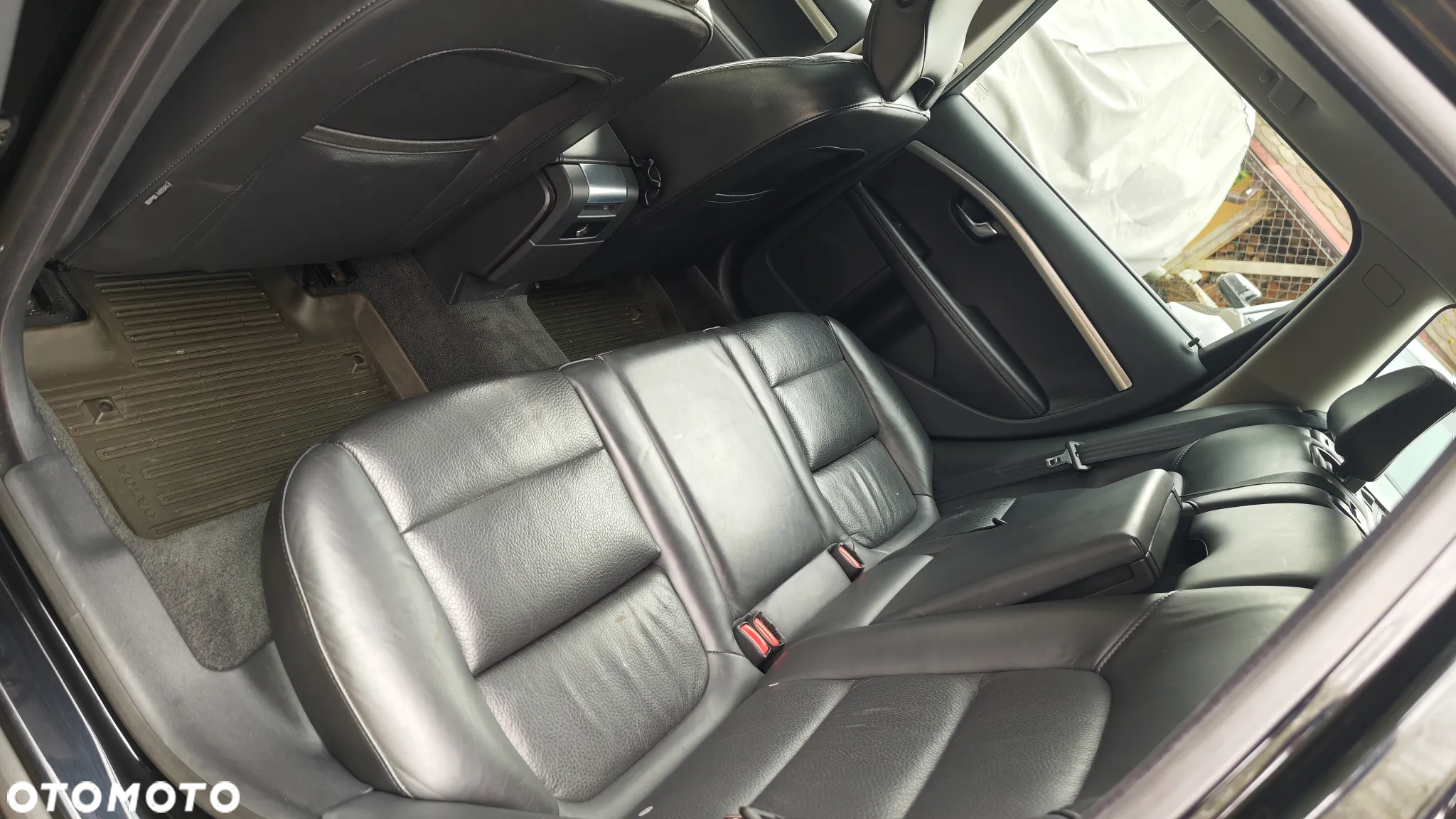 Volvo V70 T5 Momentum - 9