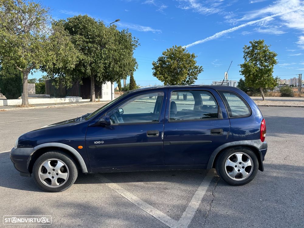 Opel Corsa 1.2 16V - 3