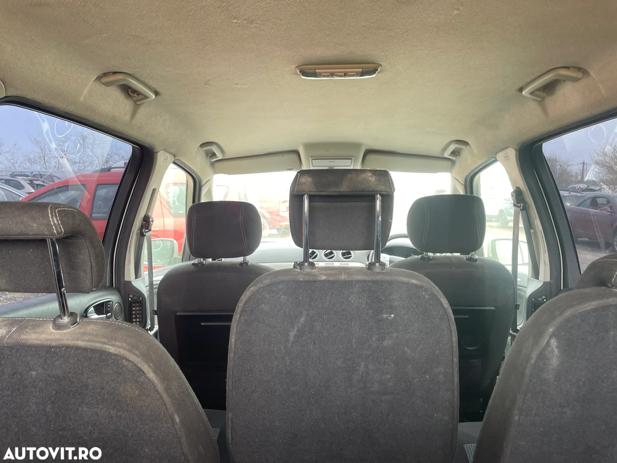 Dezmembram Ford Galaxy 2 2015 2.0 tdci 7 locuri - 8