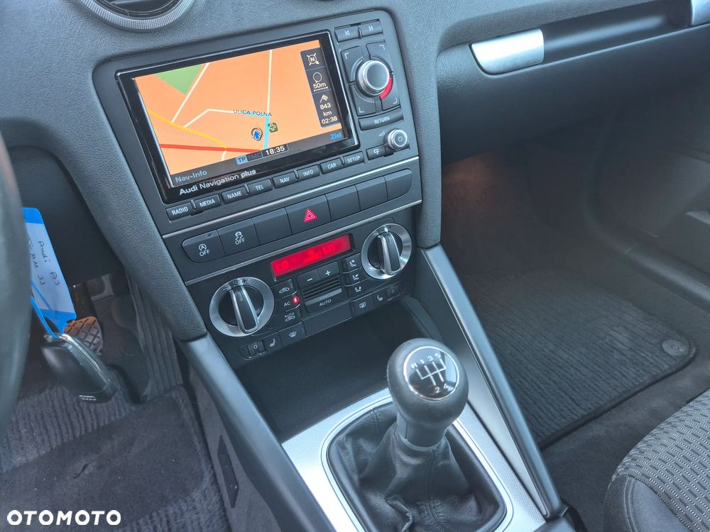 Audi A3 Sportback 1.6 TDI Ambiente - 37