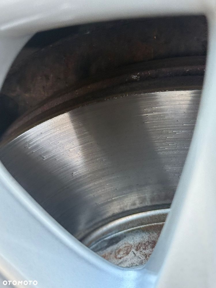 Seat Leon 1.6 TDI - 10