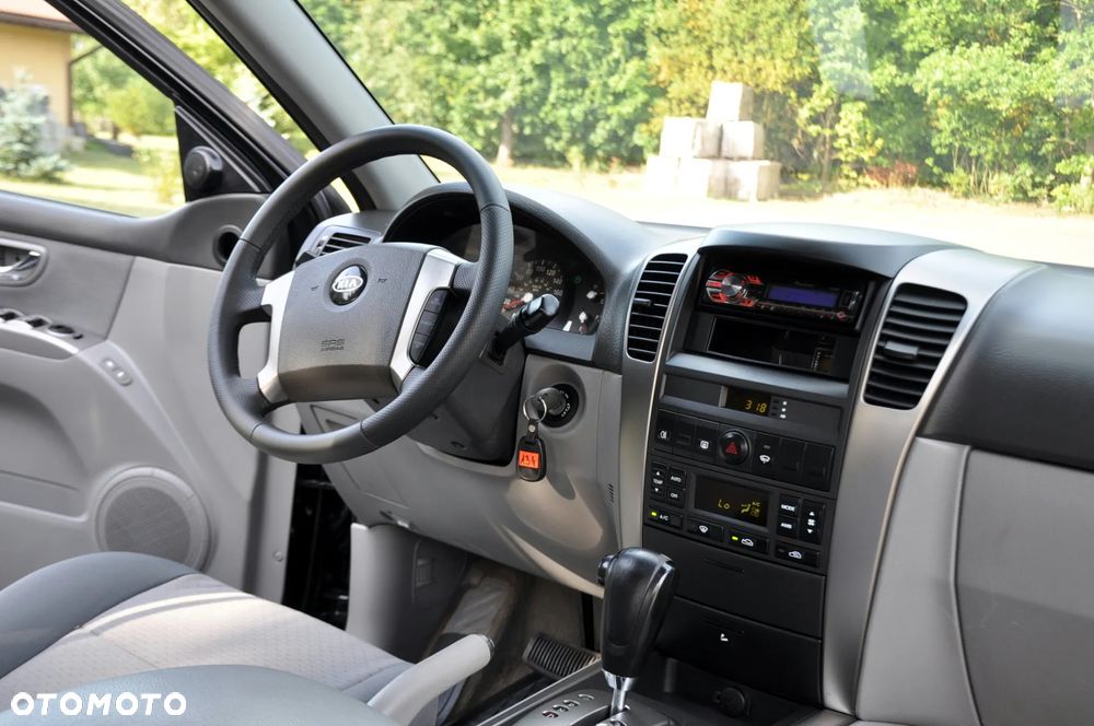 Kia Sorento - 25
