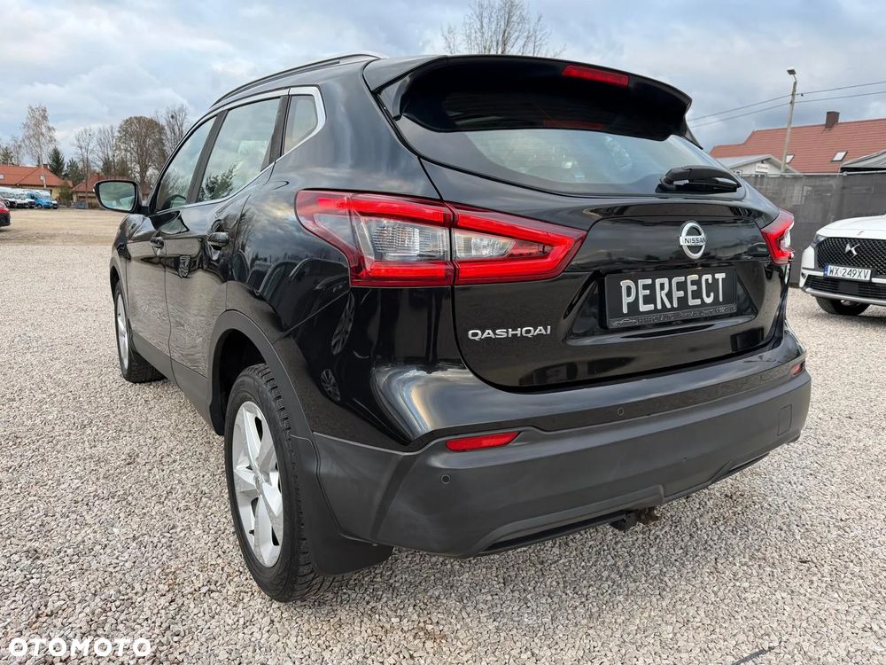 Nissan Qashqai 1.3 DIG-T DCT N-WAY - 9