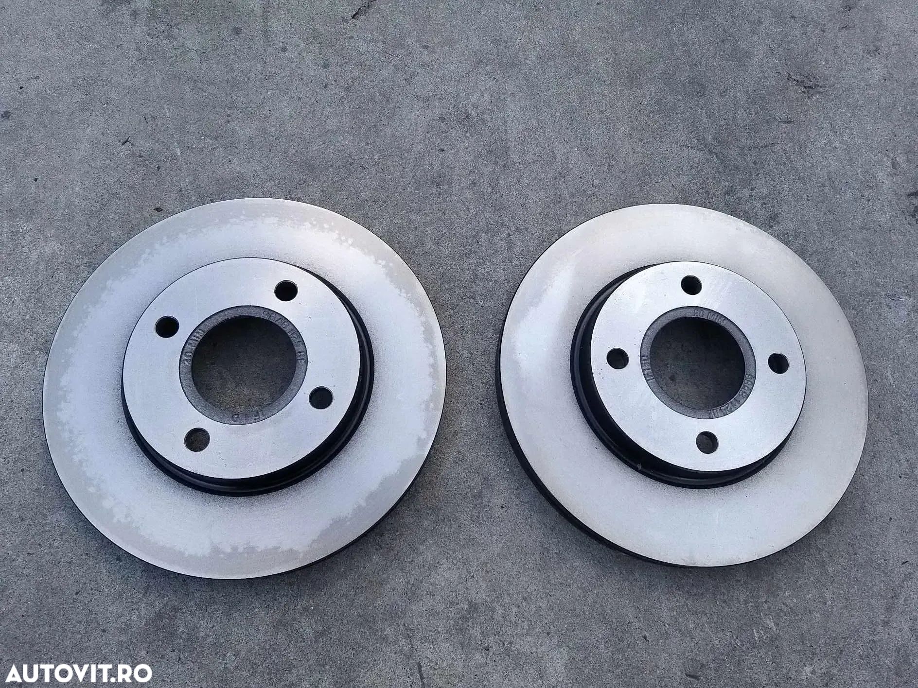 Set discuri frana punte fata ford fiesta 5 98ab1125be - 1