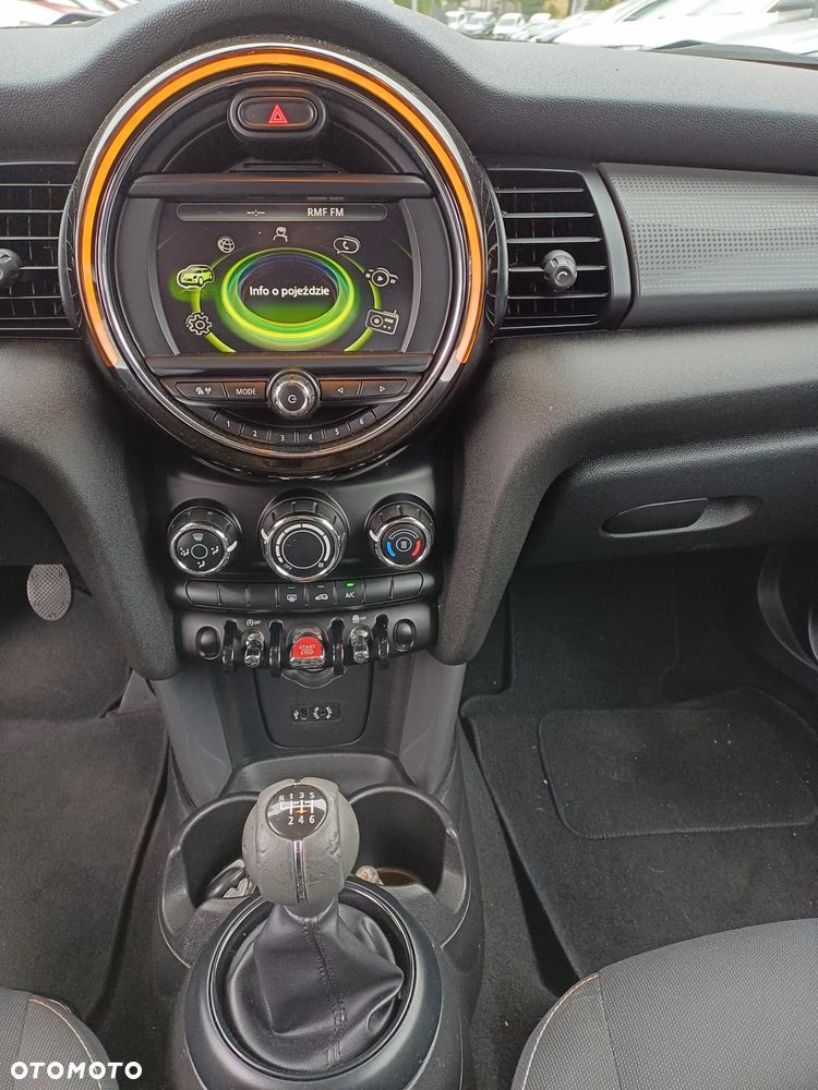 MINI Cooper John Works Trim - 18