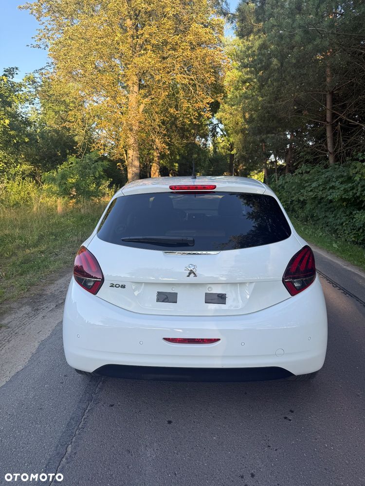 Peugeot 208 PureTech 82 Start & Stop Style - 13