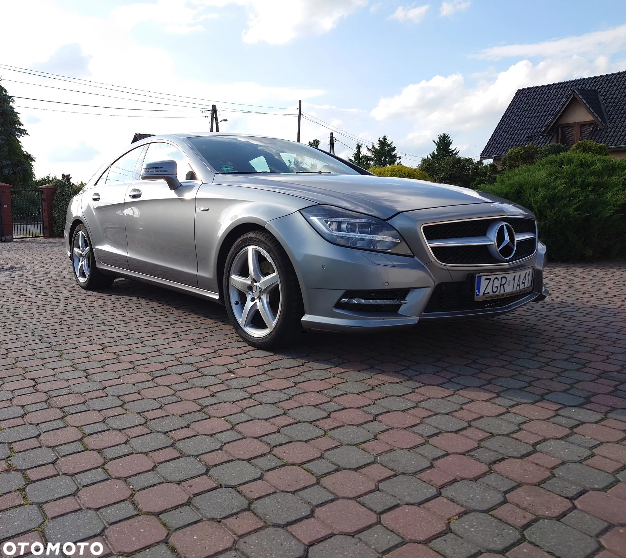 Mercedes-Benz CLS 350 CDI 4-Matic BlueEff - 12