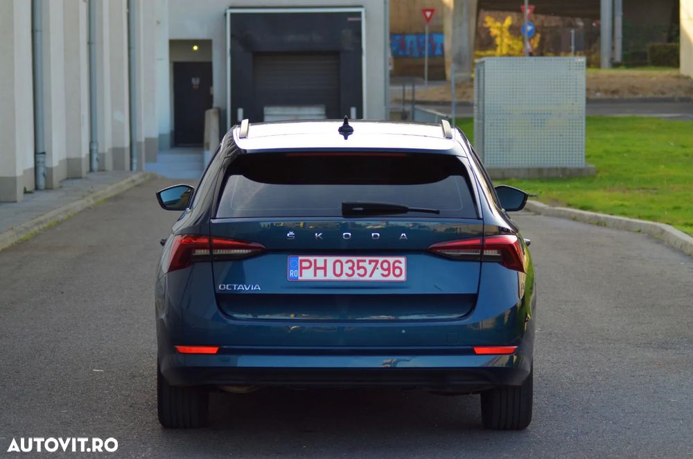 Skoda Octavia Combi 2.0 TDI DSG Selection - 4