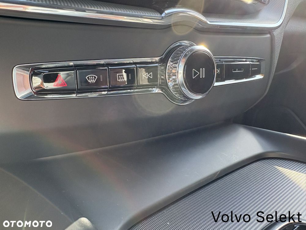 Volvo XC 60 - 18