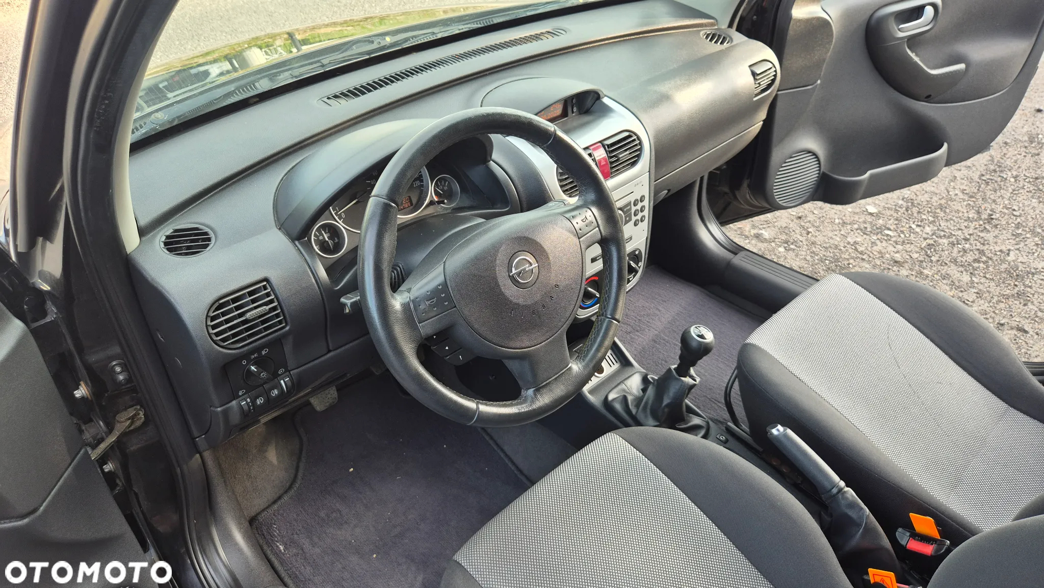 Opel Combo Tour 1.4 Essentia - 22