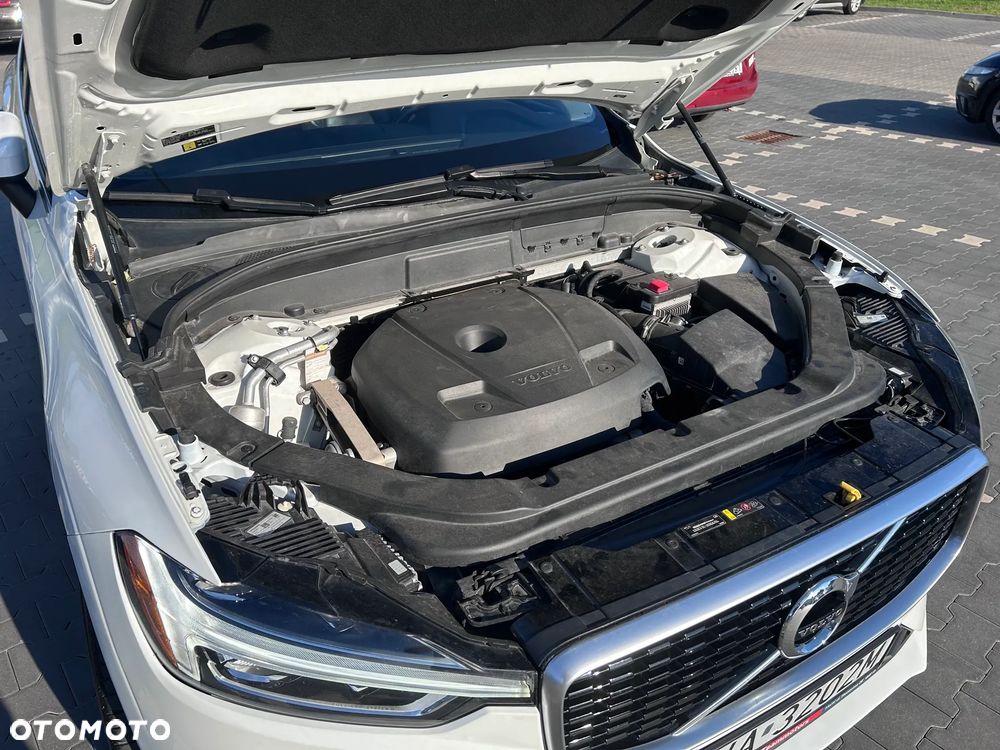 Volvo XC 60 - 25