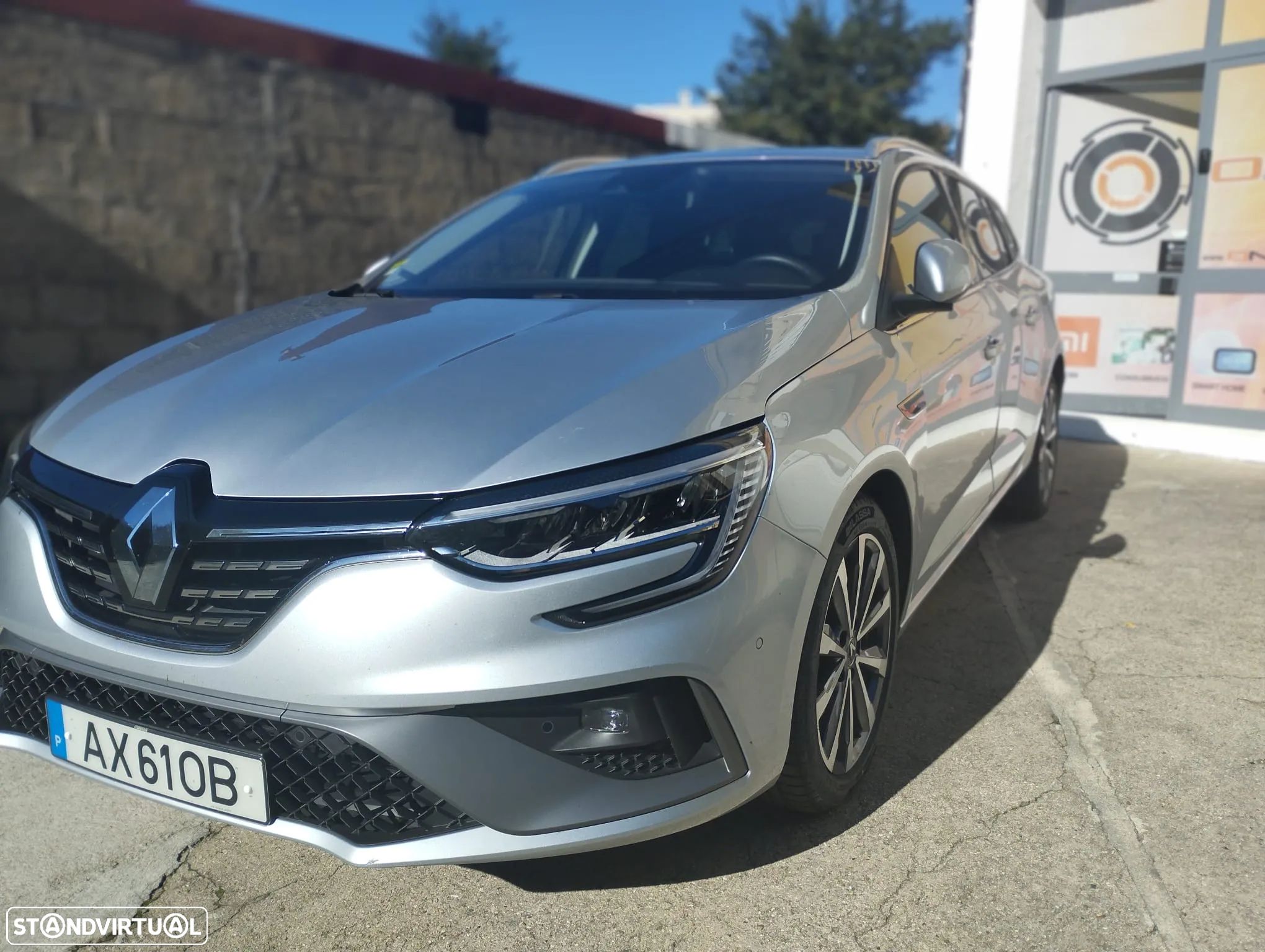Renault Mégane Sport Tourer 1.6 E-Tech Plug-In Hybrid R.S. Line - 1