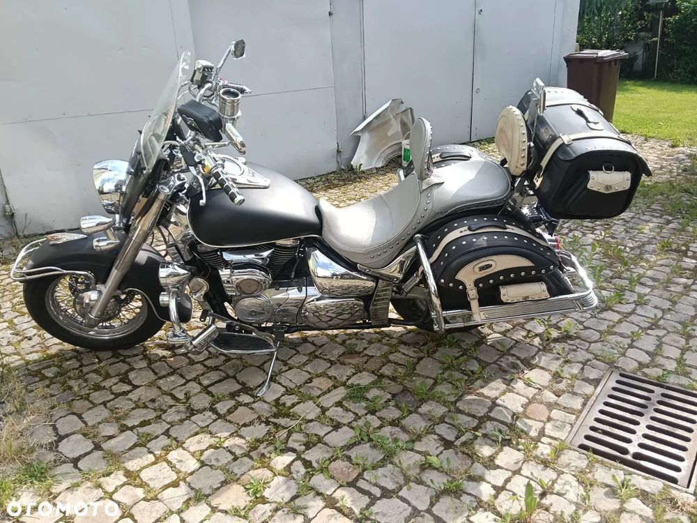 Suzuki Boulevard - 1