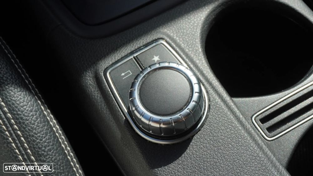 Mercedes-Benz GLA 200 (CDI) d 7G-DCT - 28