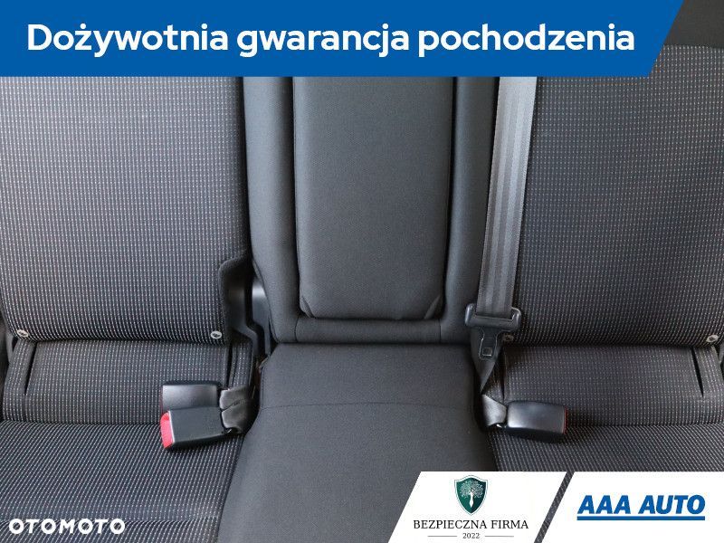 Mitsubishi Lancer - 12