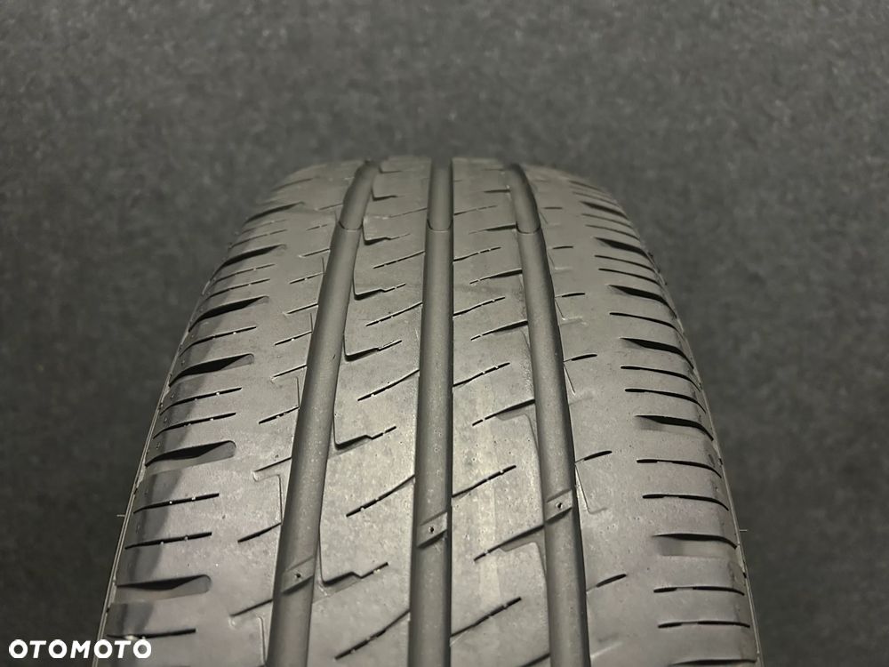 Hankook Vantra LT 205/65/16C 107/105T 1szt. - 2