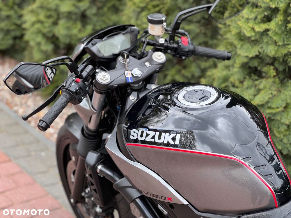 Suzuki SV - 15