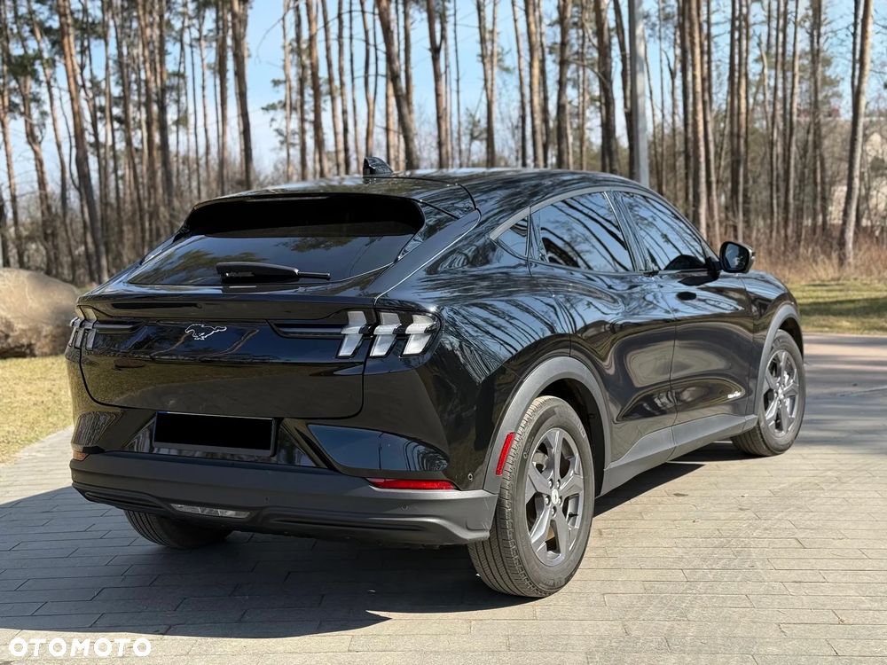 Ford Mustang Mach-E AWD - 6