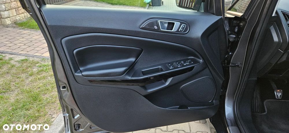Ford EcoSport 1.0 EcoBoost ST-Line Black ASS - 32