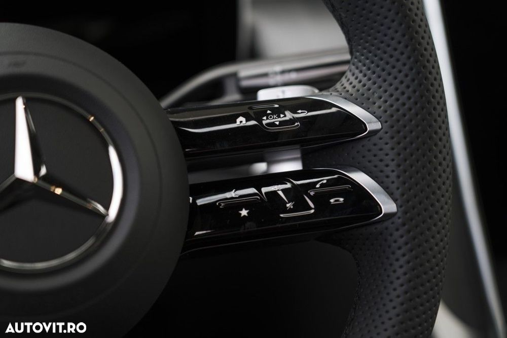 Mercedes-Benz GLC - 21