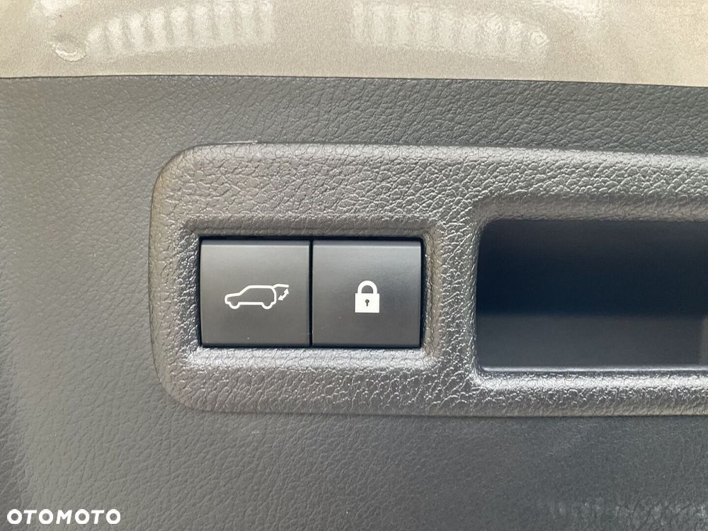 Lexus NX 300 F Impression AWD - 33