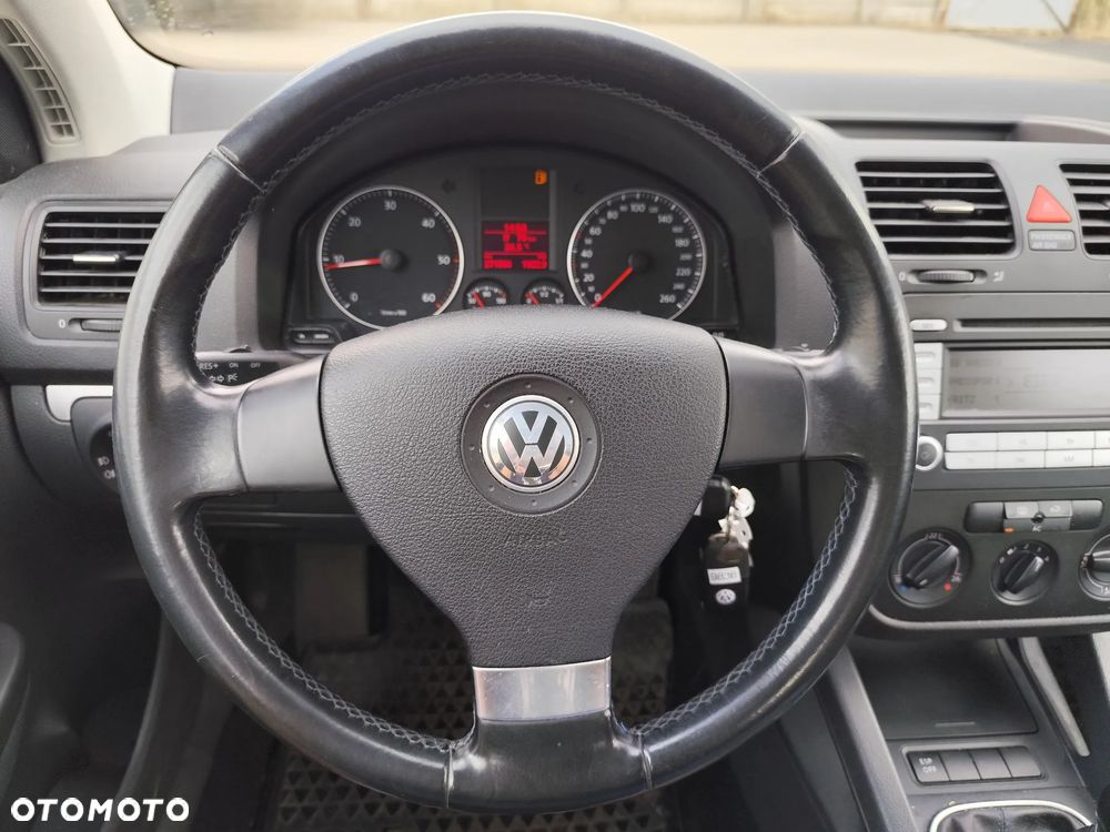 Volkswagen Golf 1.9 TDI Tour Edition - 17