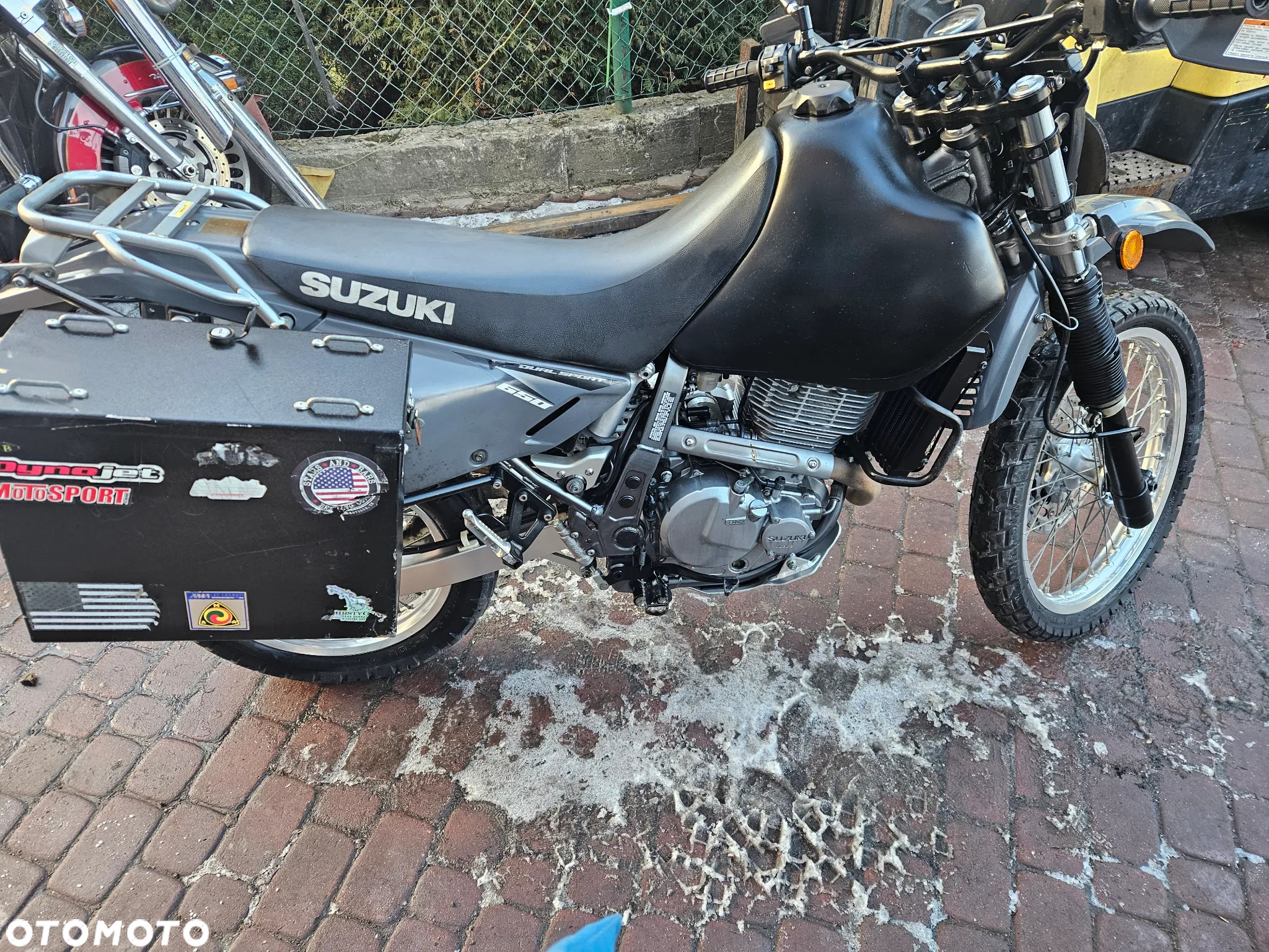 Suzuki DR - 16