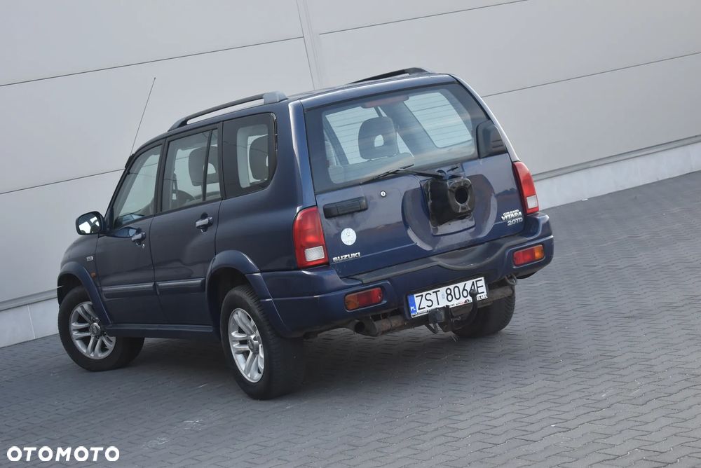 Suzuki Grand Vitara - 37