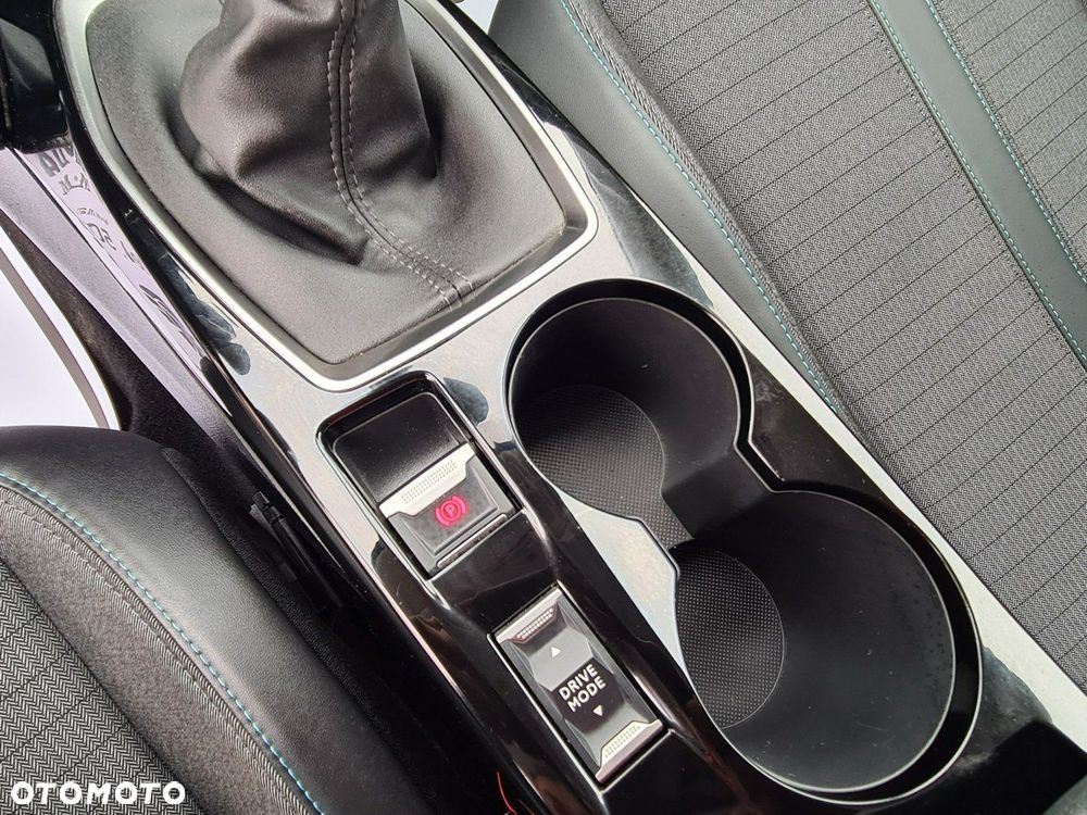 Peugeot 208 1.2 PureTech Allure S&S - 27