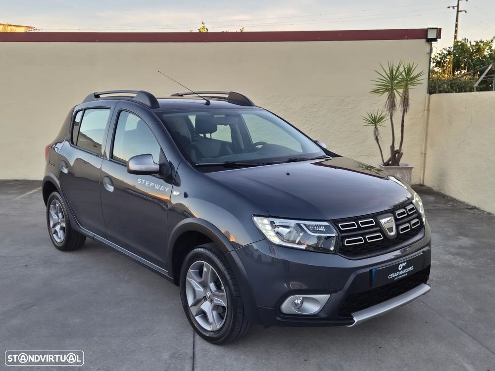Dacia Sandero 0.9 TCe Stepway - 2