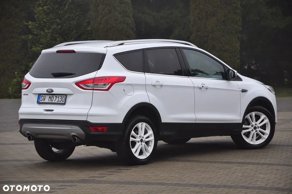 Ford Kuga 2.0 TDCi 4x4 Titanium - 15