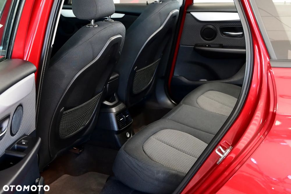 BMW Seria 2 218i GT Sport Line - 8